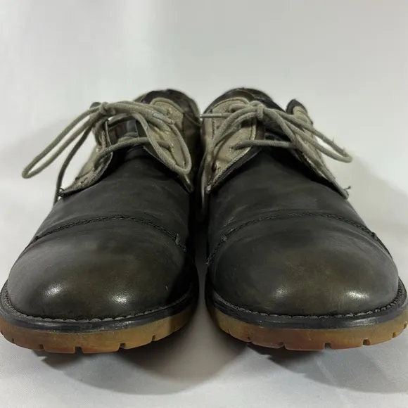 Men's Gray Leather and Canvas Shoes