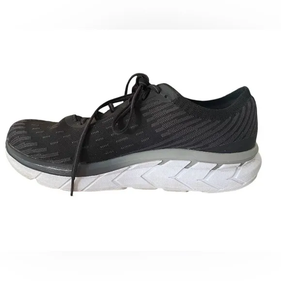 Men's HOKA Black Gray Clinton 5 Knit One One Running Athletic Shoes Size 10