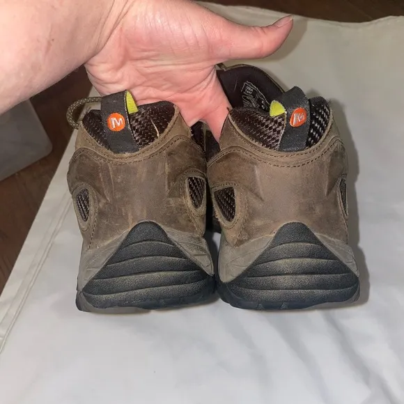 Men’s Merrell size 14 boots