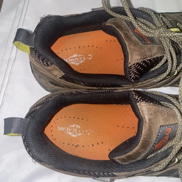 Men’s Merrell size 14 boots