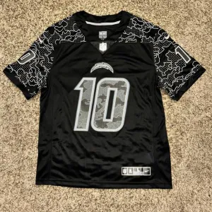 Men's Nike Justin Herbert Black Los Angeles Chargers RFLCTV Limited Jersey