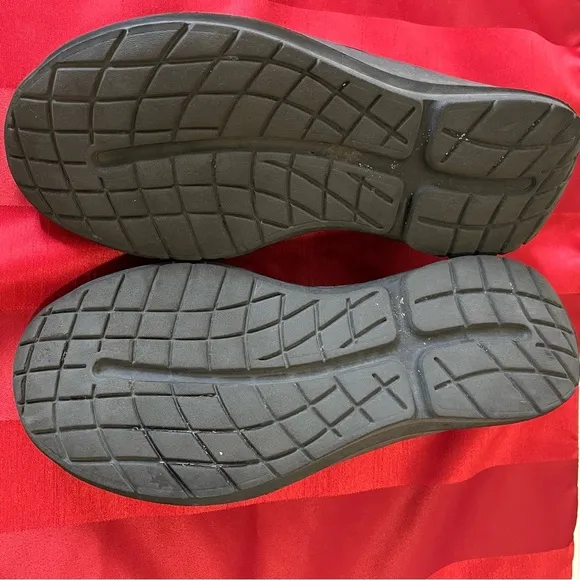 Mens OOFOS OOMG Sport Low Recovery Comfort Sneaker Slip On Shoes Size 12.5 EUC