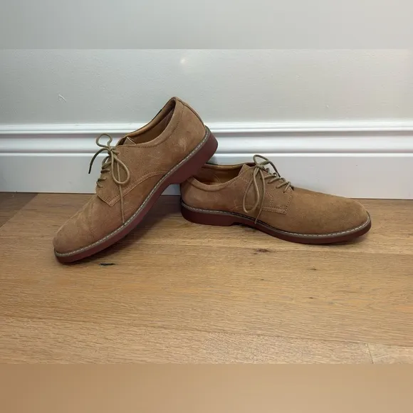 Men’s size 10W Bass casual dress shoes