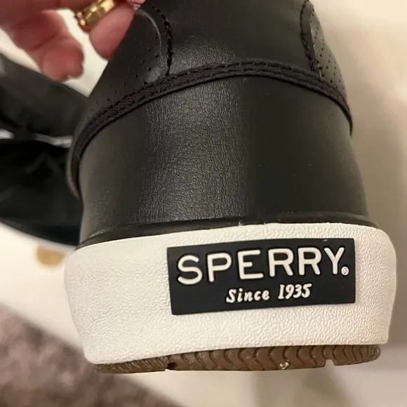 Mens Size 13 US Sperry Halyard Retro Shoes Lace Up Core Black Sneakers Casual