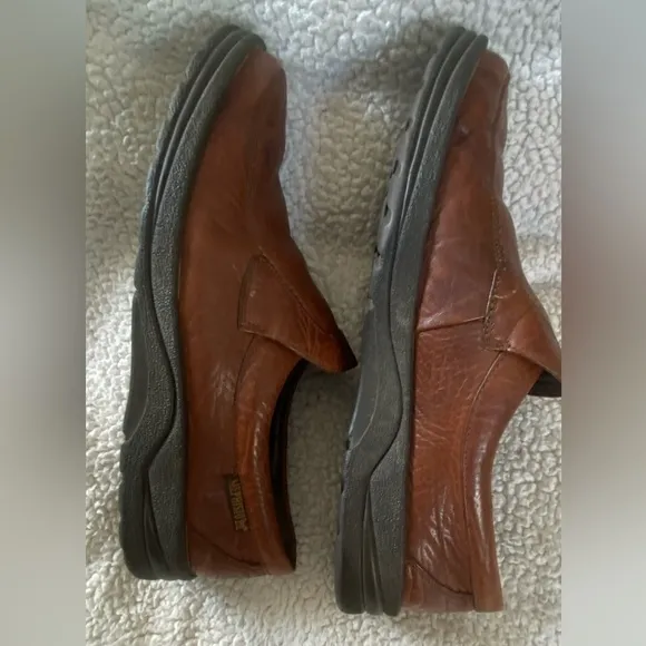 Mephisto Men's Slip-On, Dress up Shoes, Brown, Sz: 9.5.