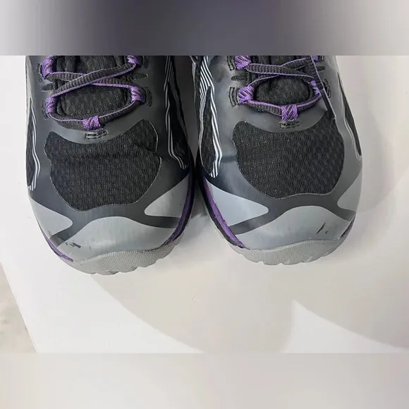 MERRELL Black, purple &amp; gray‎ women’s SIREN EDGE 3 hiking shoes size 11.