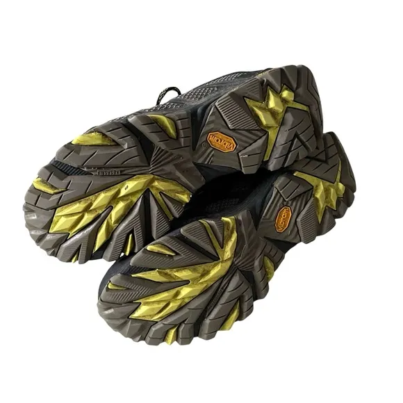 MERRELL Men’s Moab FST Olive Mesh Hiking Shoes Black Gray Yellow 9