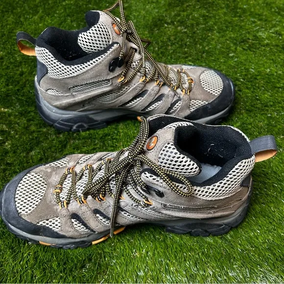 Merrell Tan and Black Athletic Shoes with Rugged Tread