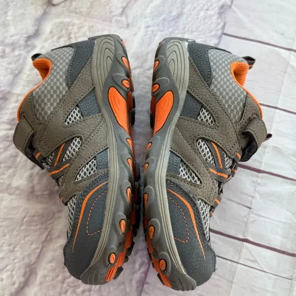 Merrell Trail Chaser Gray and Orange Sneakers with Quick-Lace System