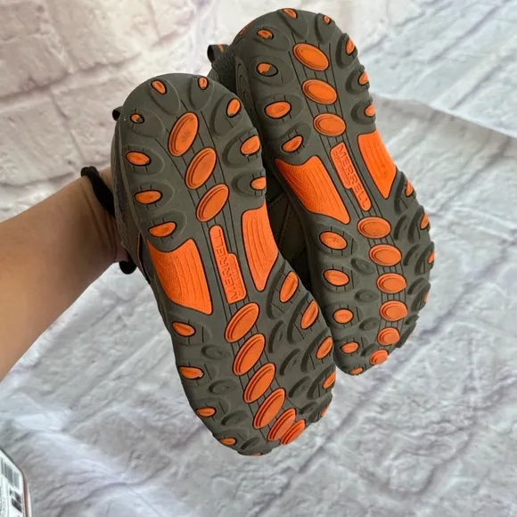 Merrell Trail Chaser Gray and Orange Sneakers with Quick-Lace System