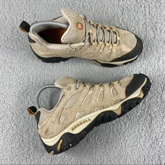 MERRELL MOAB VENTILATOR Shoes Taupe Athletic Hiking Lace Up‎ Womens Size 8.5