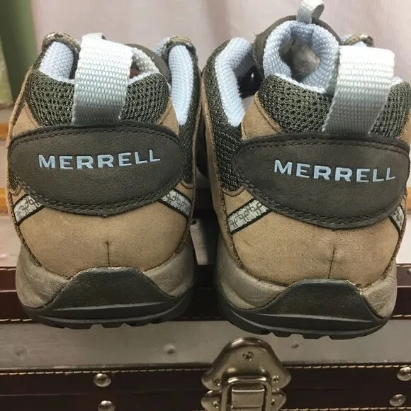 Merrell Vibram Hiking Shoes Women’s Size 9