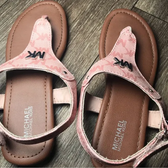 MICHEL KORS kids shoes