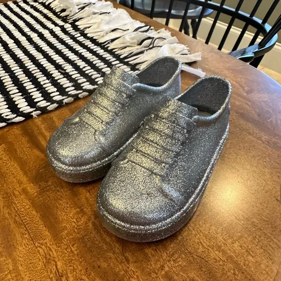 MINI MELISSA girls MINI BE SILVER GLITTER SNEAKERS