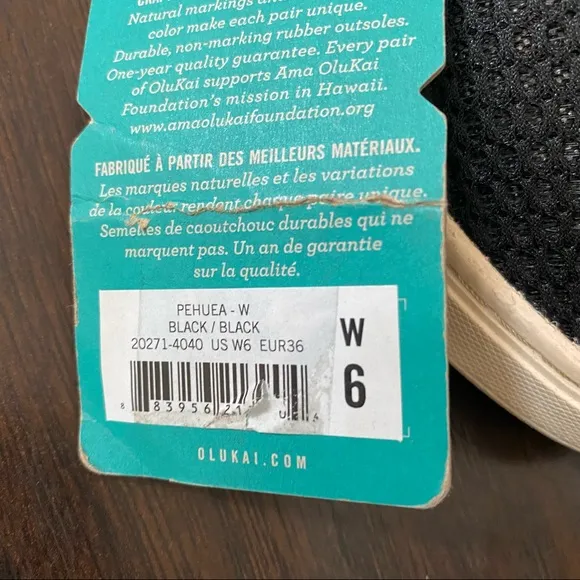 Mismatch 6 and 6.5 Olukai Women's Pehuea Black Slip On Shoes