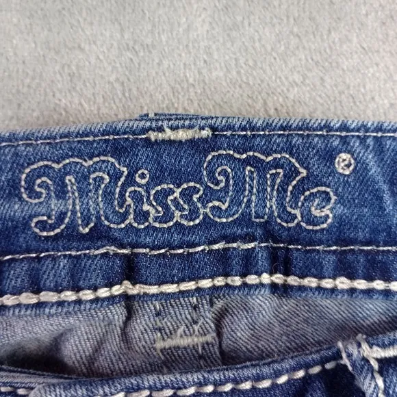 Miss Me Y2K  Jeans Womens Size 31 Blue Signature Boot  Denim Rhinestones Bling