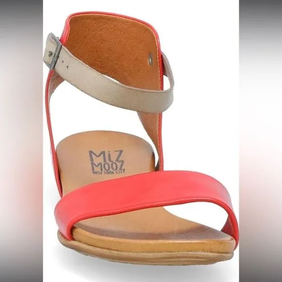 Miz Mooz Alanis Flat Leather Ankle Strap Sandal in Scarlet Red, Size 8 NWOB