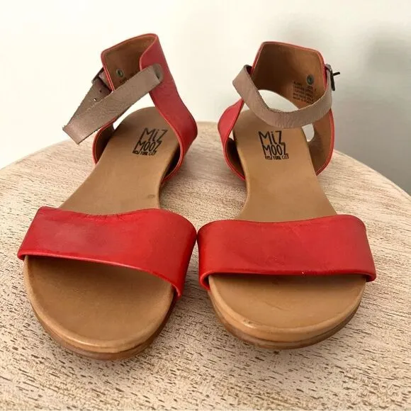 Miz Mooz Alanis Flat Leather Ankle Strap Sandal in Scarlet Red, Size 8 NWOB