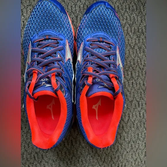 Mizuno Women's Wave Enigma 6 Running Sneakers Blue/Fiery Coral-Silver Size 9