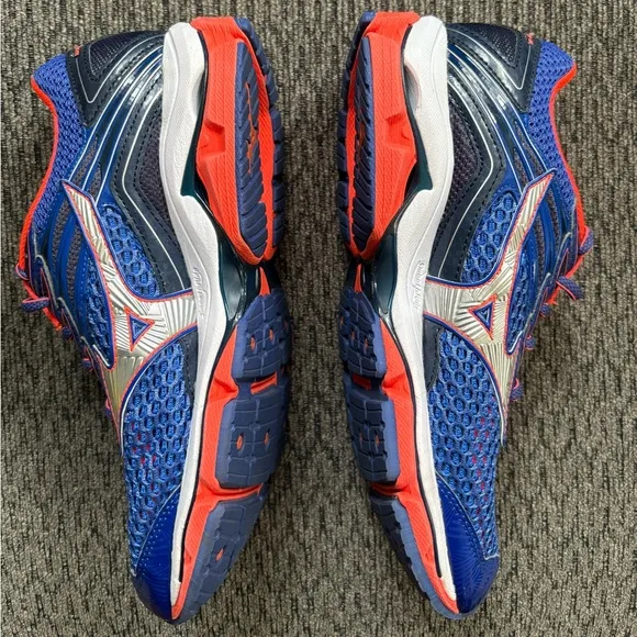 Mizuno Women's Wave Enigma 6 Running Sneakers Blue/Fiery Coral-Silver Size 9