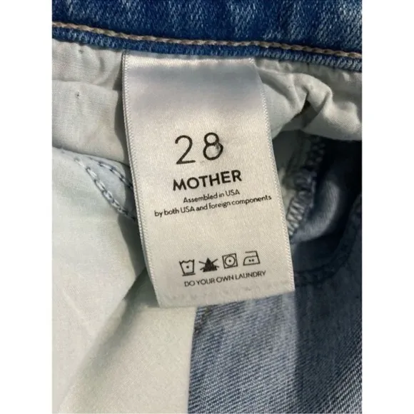 mother jeans the pixie dazzler ankle fray in au revoir wash (light blue)