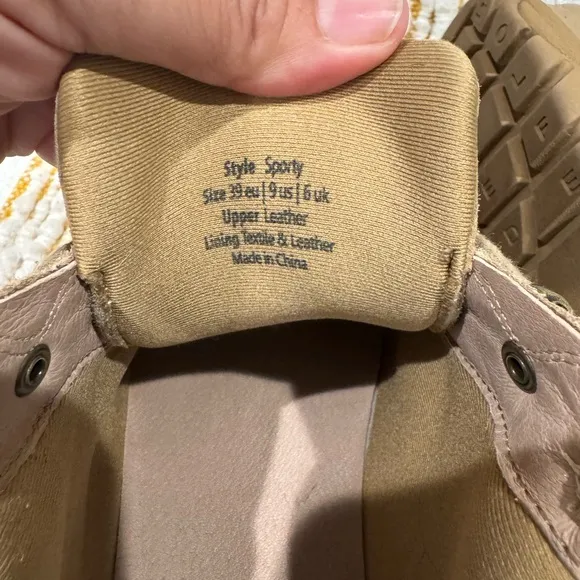 Naked Wolfe Sporty Tan/Brown Platform Sneakers Size 9