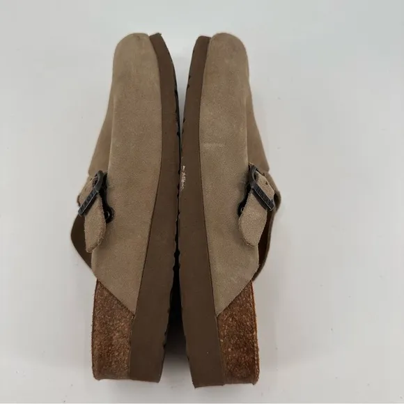 Naot Tan Suede Clogs Slip On Shoes Size 40 FLAWS