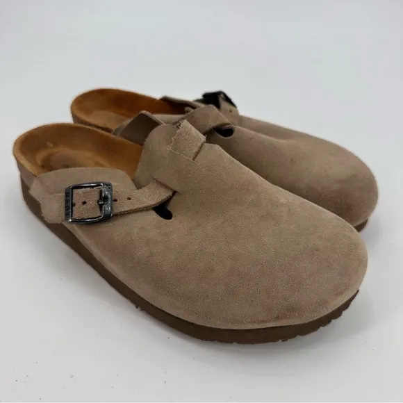 Naot Tan Suede Clogs Slip On Shoes Size 40 FLAWS