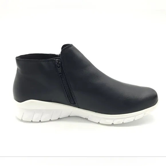 Naot Zodiac Women's Black Leather Dual-Zip Sneaker Boots Size 10 EU 41