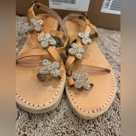 New 38 / 7 Anthropologie laidback London blyth flower embellished sandals tan