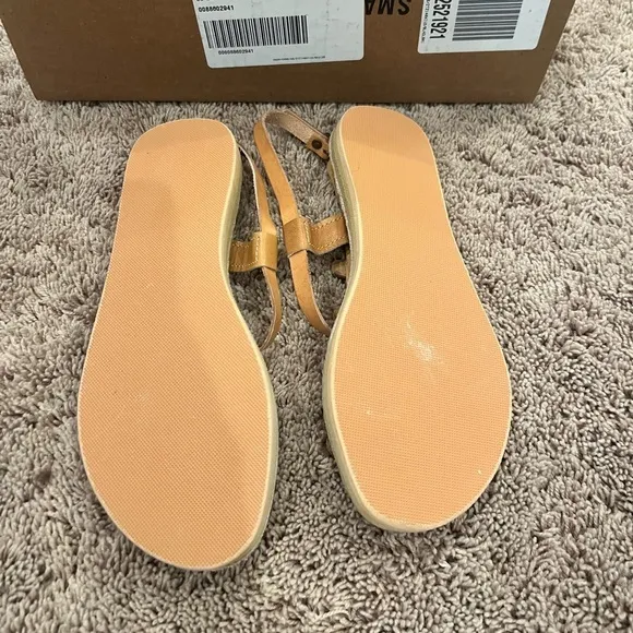 New 38 / 7 Anthropologie laidback London blyth flower embellished sandals tan