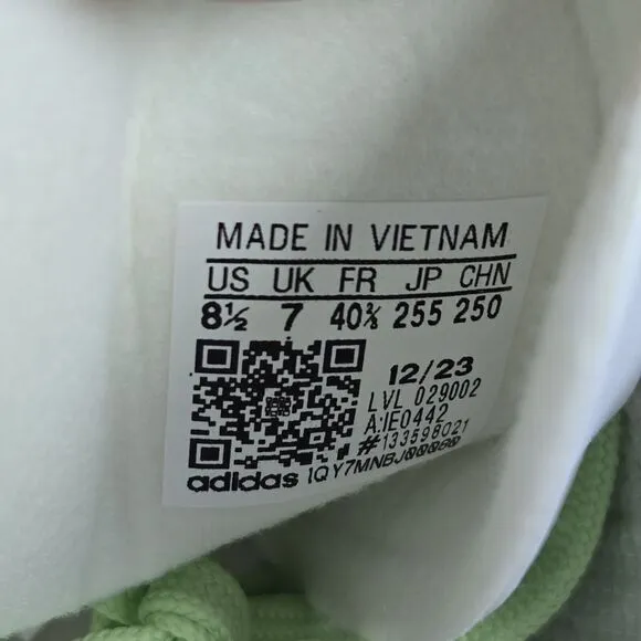 NEW Adidas Gazelle Womens Size 8.5 Casual Sneaker Shoe Matcha Green White IE0442