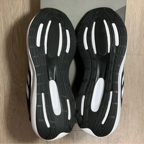 New Adidas Runfalcon 3.0 Running Sneakers Sizes 7, 7.5 Women HP7556 Black/White