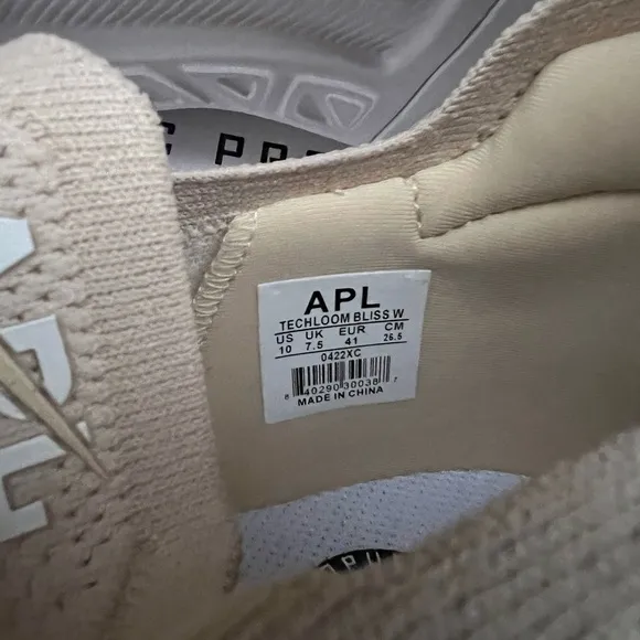 New APL Techloom Bliss Gold Beach White Slip On Running Sneakers 9.5 and 10