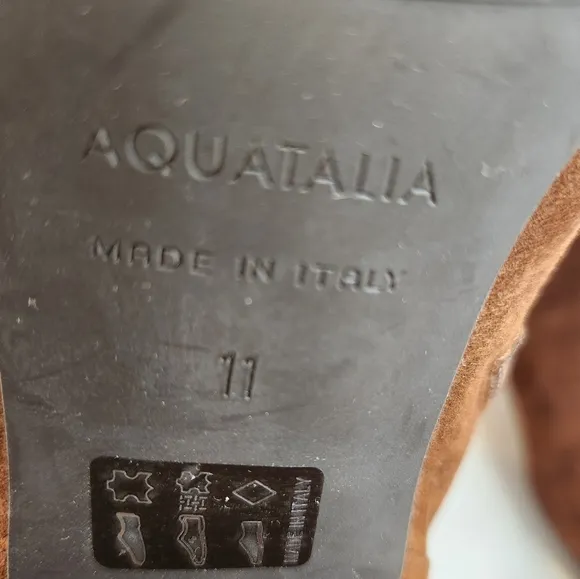 NEW! || AQUATALIA || Carie brown suede boots block heel round toe sz 11