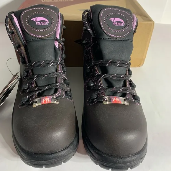 NEW Avenger Work boots framer CT Size: 6M