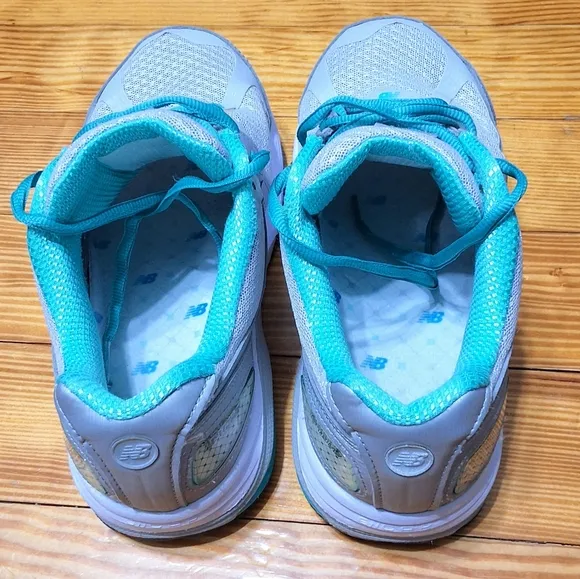 New Balance 1540 V2 Women's Grey Teal Running Sneakers,Size 8