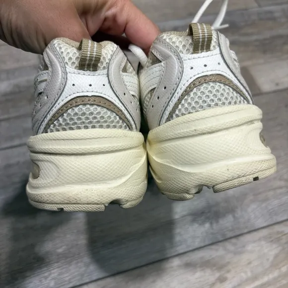 New Balance 530 sneakers beige