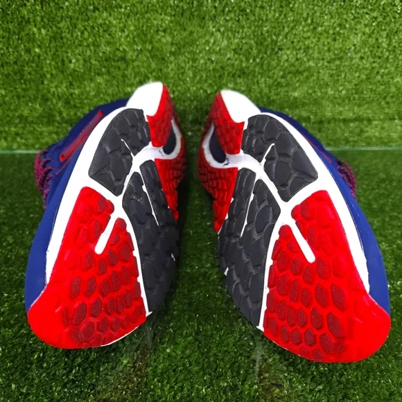 New Balance Fresh Foam 680 Blue and Red Sneakers Men Size 12.