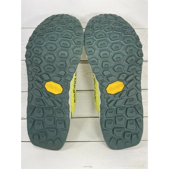 New Balance Fresh Foam Hierro V6 Sulphur Yellow Trek Shoes Womens Size 9.5