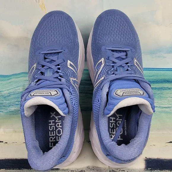 New Balance Fresh Foam More Womens 9.5