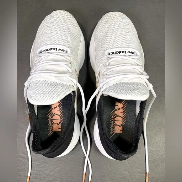 New Balance Fresh Foam ROAV Women’s Sneakers Shoe Size- 8.5