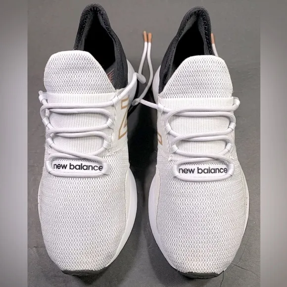 New Balance Fresh Foam ROAV Women’s Sneakers Shoe Size- 8.5
