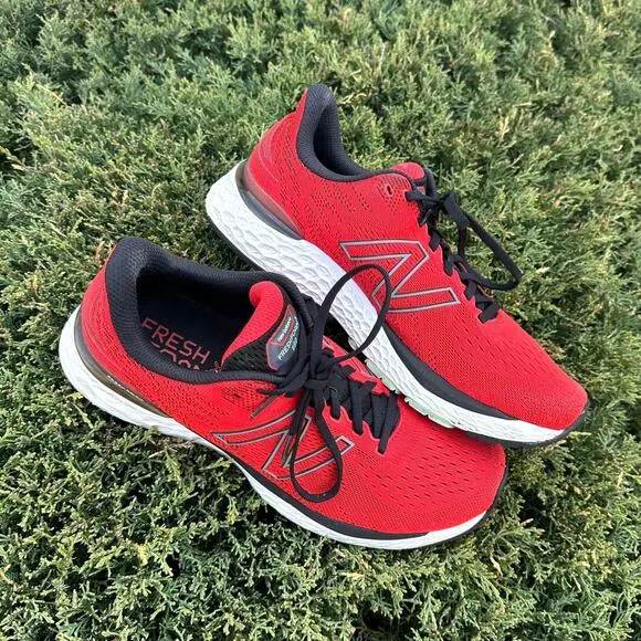NEW BALANCE FRESH FOAM X 880 Men’s Athletic Shoes Size 11.5 Red