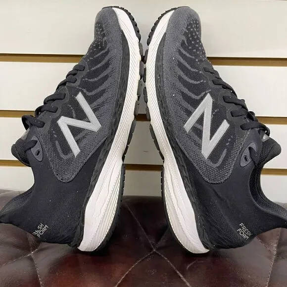 New Balance Fresh Foam 860v11 Women's Running Shoes Size 8 B Black