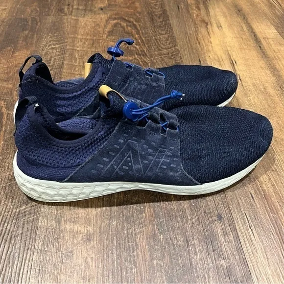 New Balance MCruzon sneakers men size‎ 15 navy blue and white elastic ties
