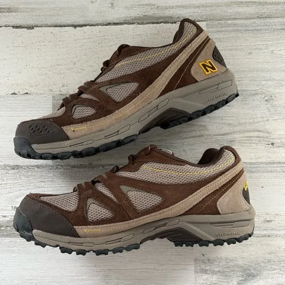 New Balance Men’s 606 Size 10 4E Wide Lace Up Hiking/Trekking/Walking Shoes