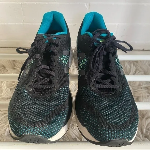New Balance Men's Fresh Foam 880v10 Shoes Black/Green size 10