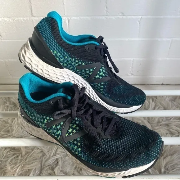 New Balance Men's Fresh Foam 880v10 Shoes Black/Green size 10