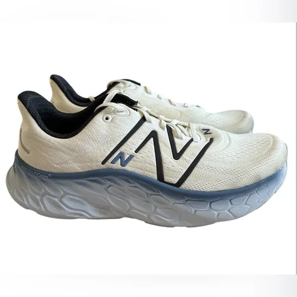 New Balance Men’s Fresh Foam More V4. Sea Salt/Black/Blue. Size 12.5M.